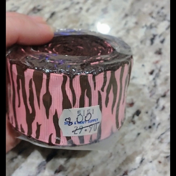 RIBBON All sizes/colors/ patterns/fabrics, 70-100 rolls Holiday/Bows/Scrapbook - Picture 13 of 14